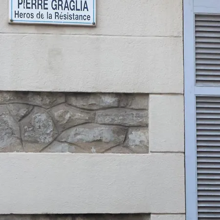 Cannes: Cosy A 2 Pas De La Croisette