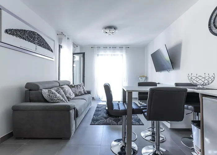 Cannes: Cosy A 2 Pas De La Croisette * Cannes