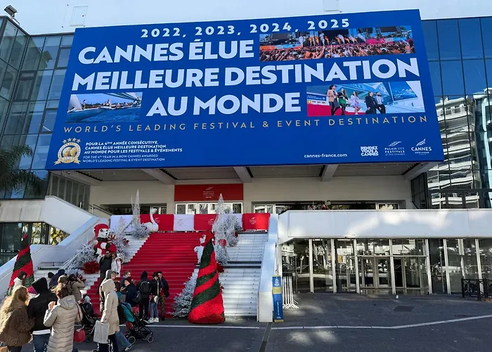 Cannes: Cosy A 2 Pas De La Croisette Daire