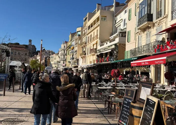 Daire Cannes: Cosy A 2 Pas De La Croisette Cannes