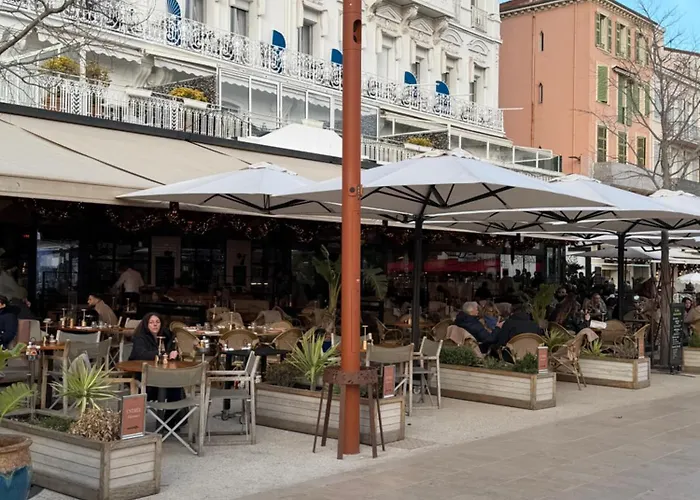 Cannes: Cosy A 2 Pas De La Croisette *