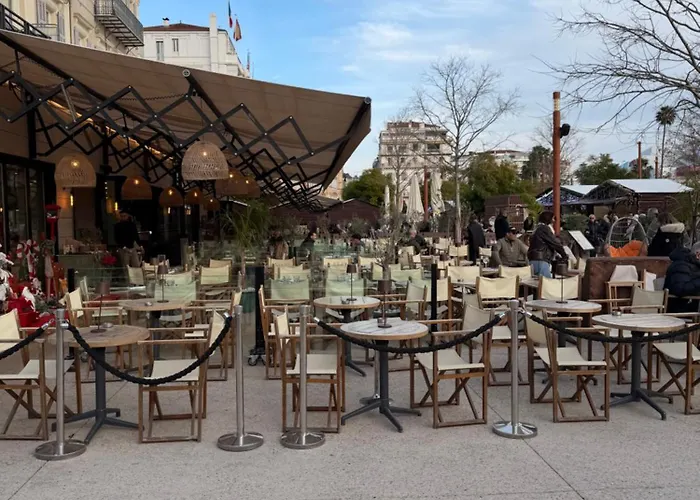 Cannes: Cosy A 2 Pas De La Croisette *